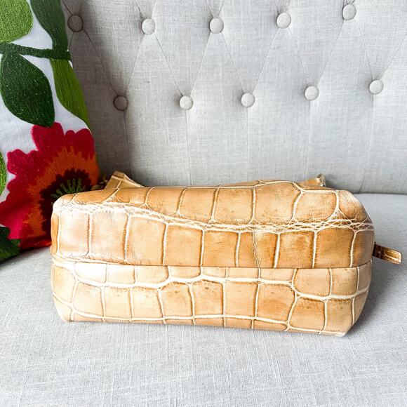 Vintage Mint DOONEY & BOURKE Tan Crocodile Embossed Leather Shoulder Bag - Picture 7 of 12